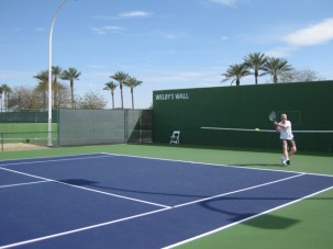 Backhand down-the-line